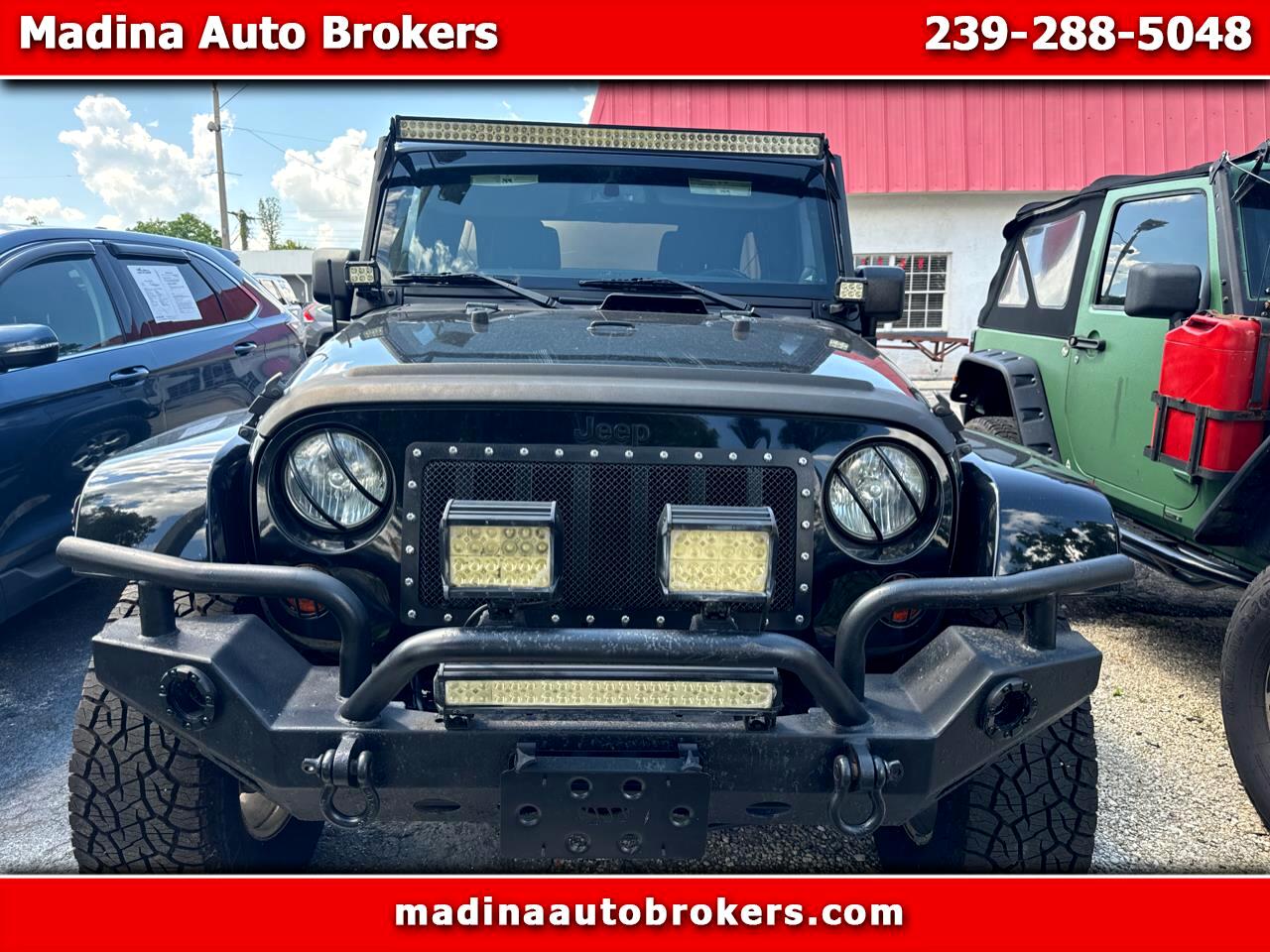 2013 Jeep Wrangler Unlimited Sahara 4WD
