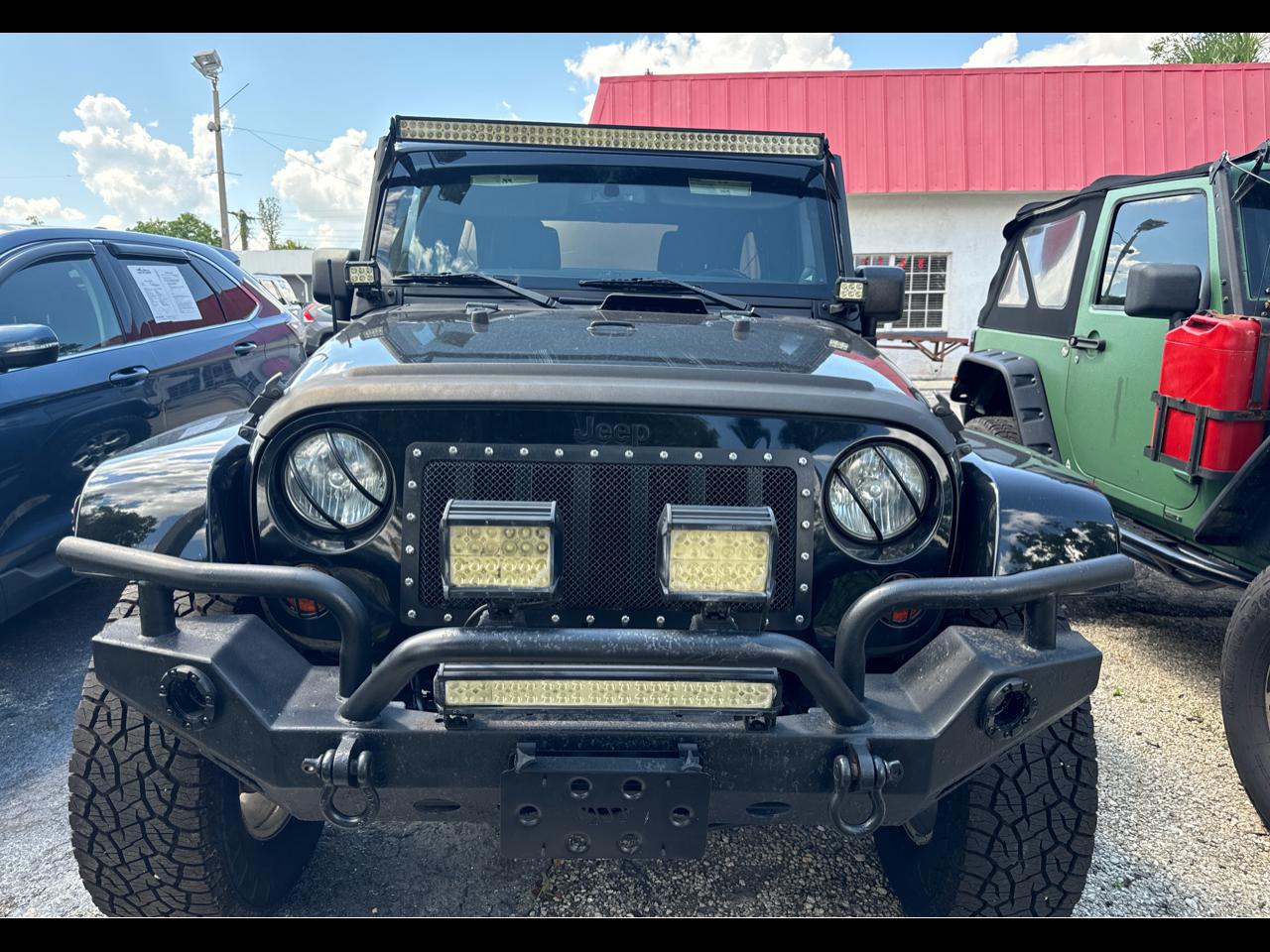 2013 Jeep Wrangler Unlimited Sahara 4WD