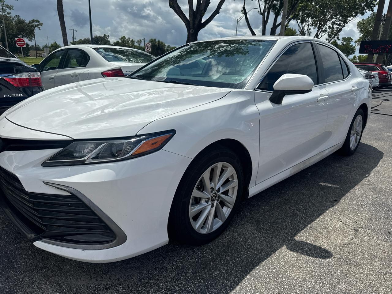 2024 Toyota Camry LE
