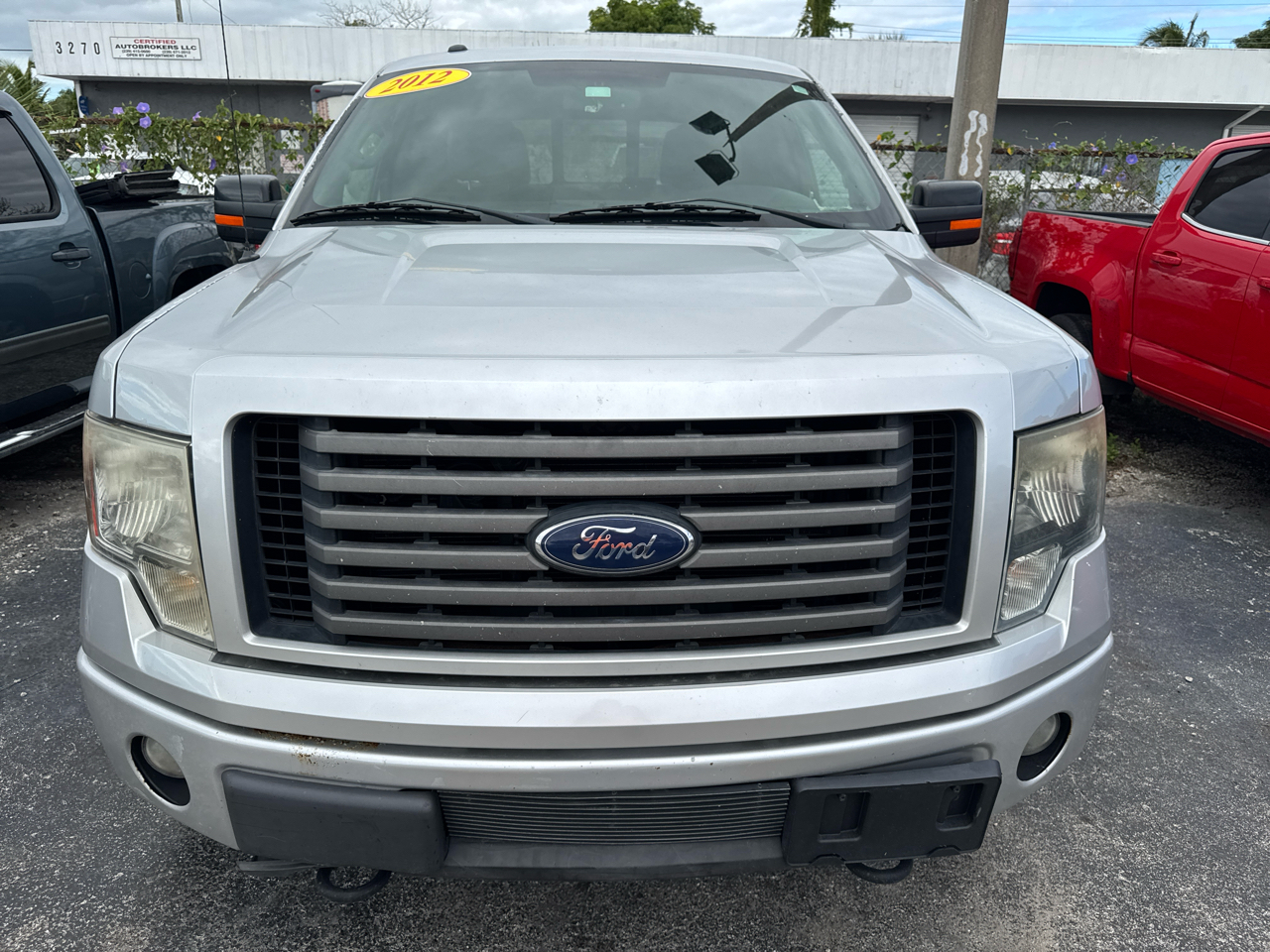 Ford F-150 XL SuperCrew 5.5-ft. Bed 4WD 2012