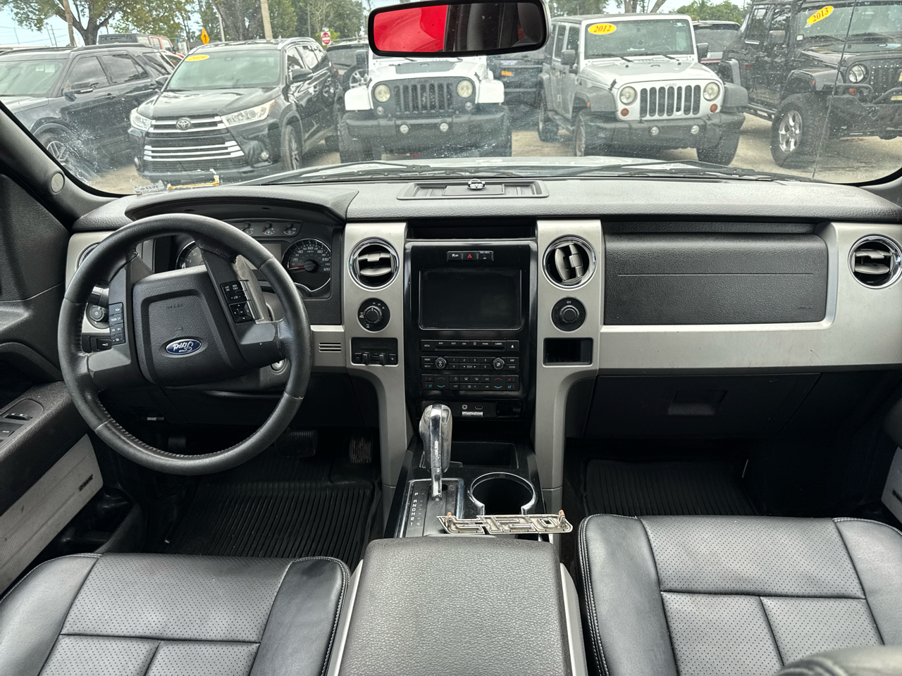 Ford F-150 XL SuperCrew 5.5-ft. Bed 4WD 2012