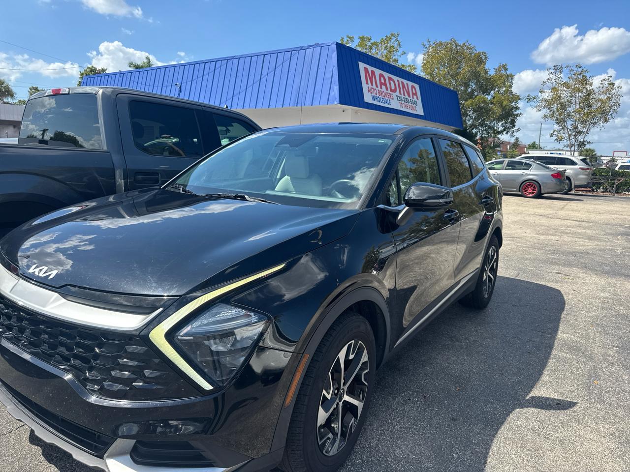 2023 Kia Sportage EX FWD