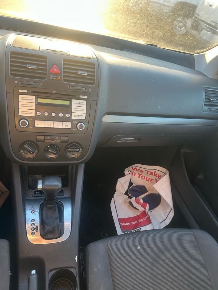 Volkswagen Rabbit 2-Door 2007