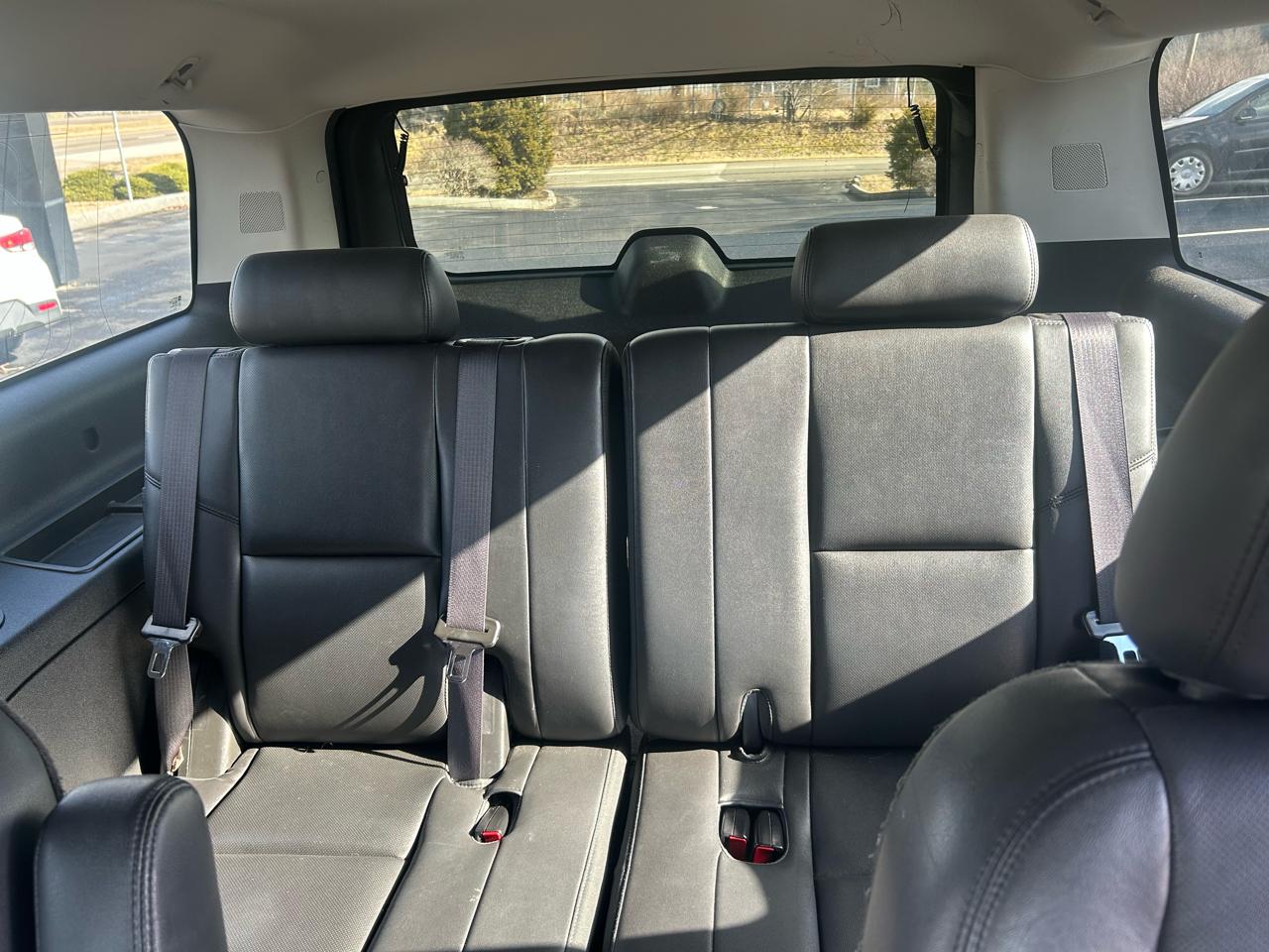 Cadillac Escalade ESV AWD Premium 2013