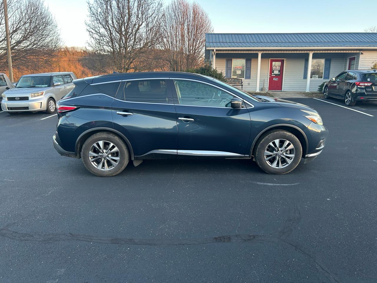 Nissan Murano SV AWD 2015