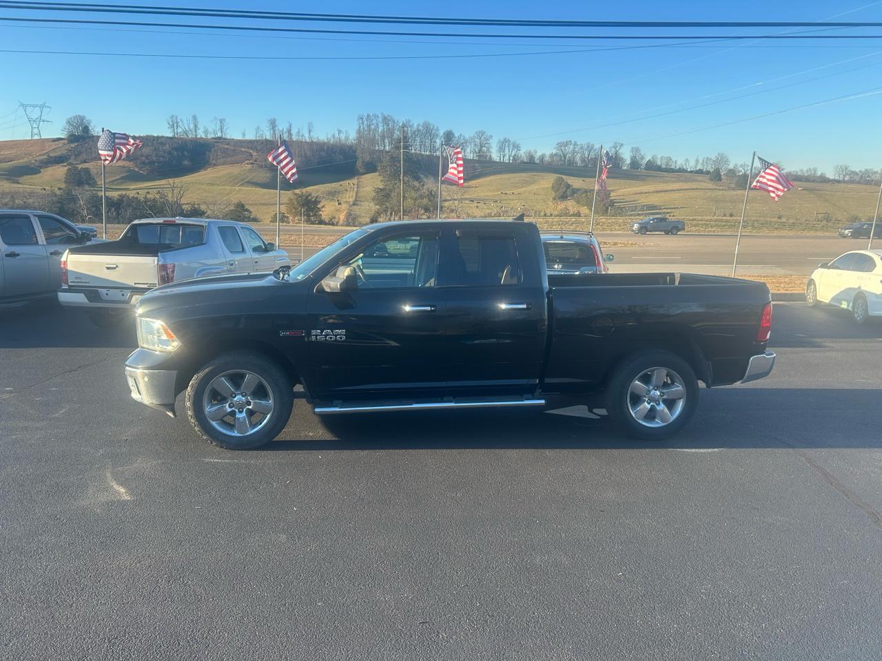RAM 1500 Big Horn Quad Cab 4WD SWB 2016