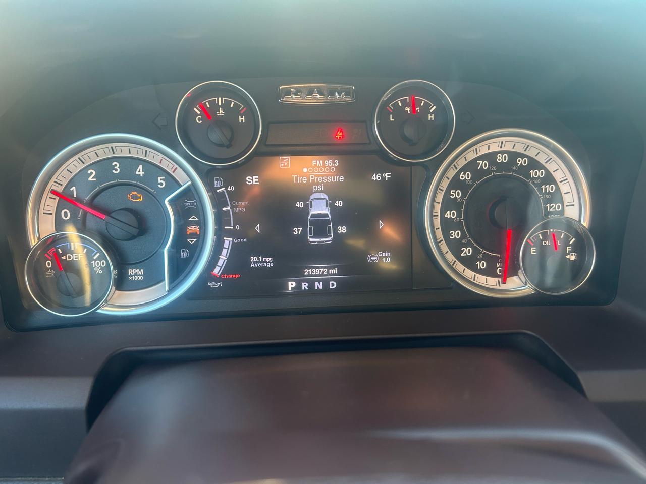 RAM 1500 Big Horn Quad Cab 4WD SWB 2016