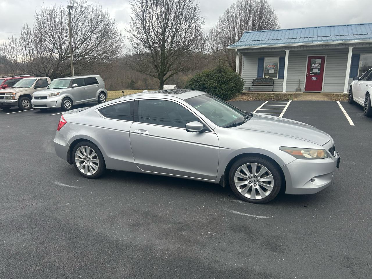 Honda Accord EX-L V-6 Coupe AT 2010