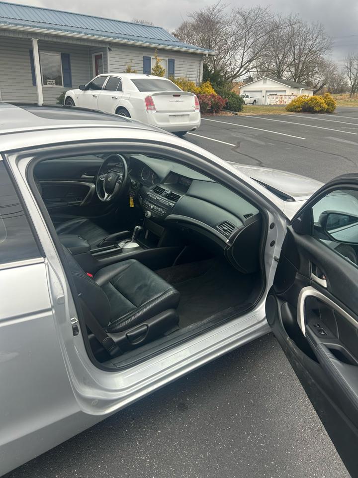 Honda Accord EX-L V-6 Coupe AT 2010