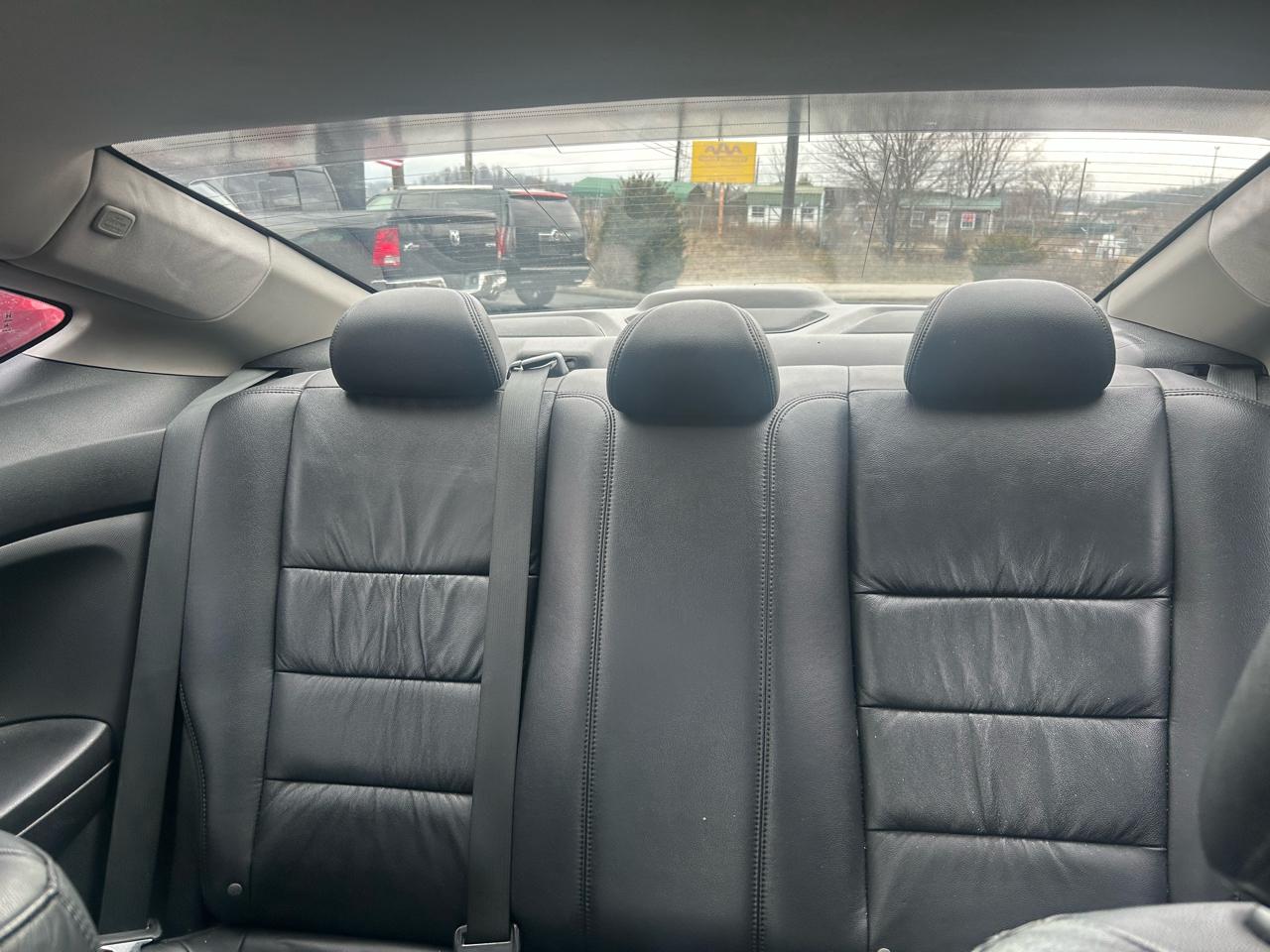 Honda Accord EX-L V-6 Coupe AT 2010