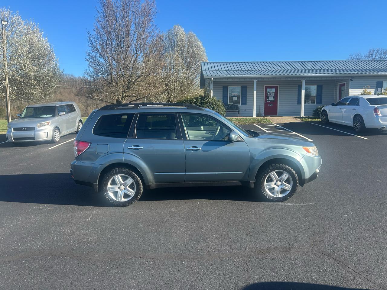 Subaru Forester 2.5X Premium 2010