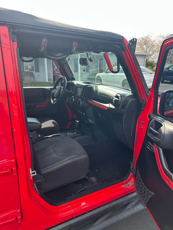 Jeep Wrangler Unlimited Rubicon 4WD 2014