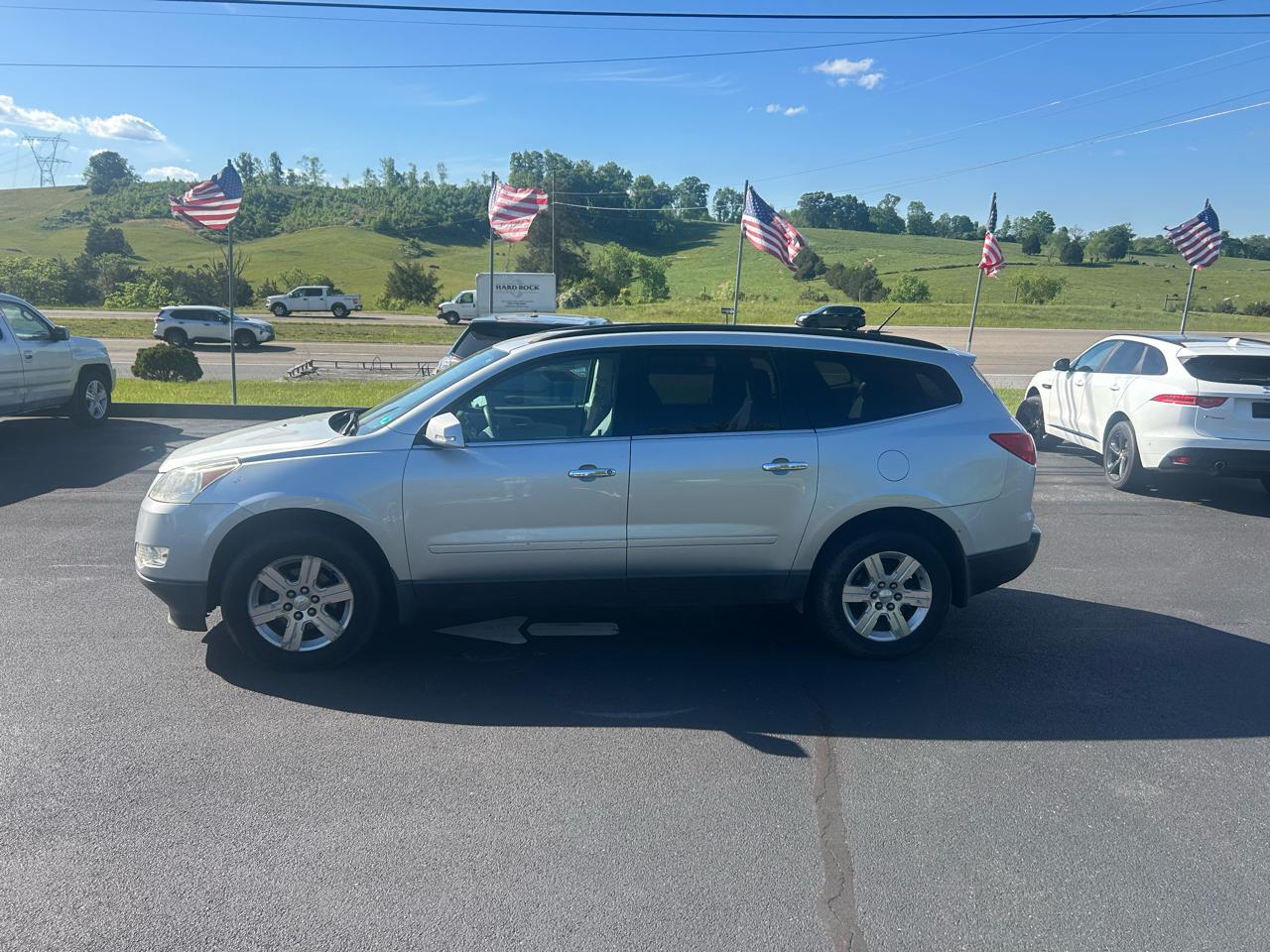Chevrolet Traverse 2LT AWD 2011