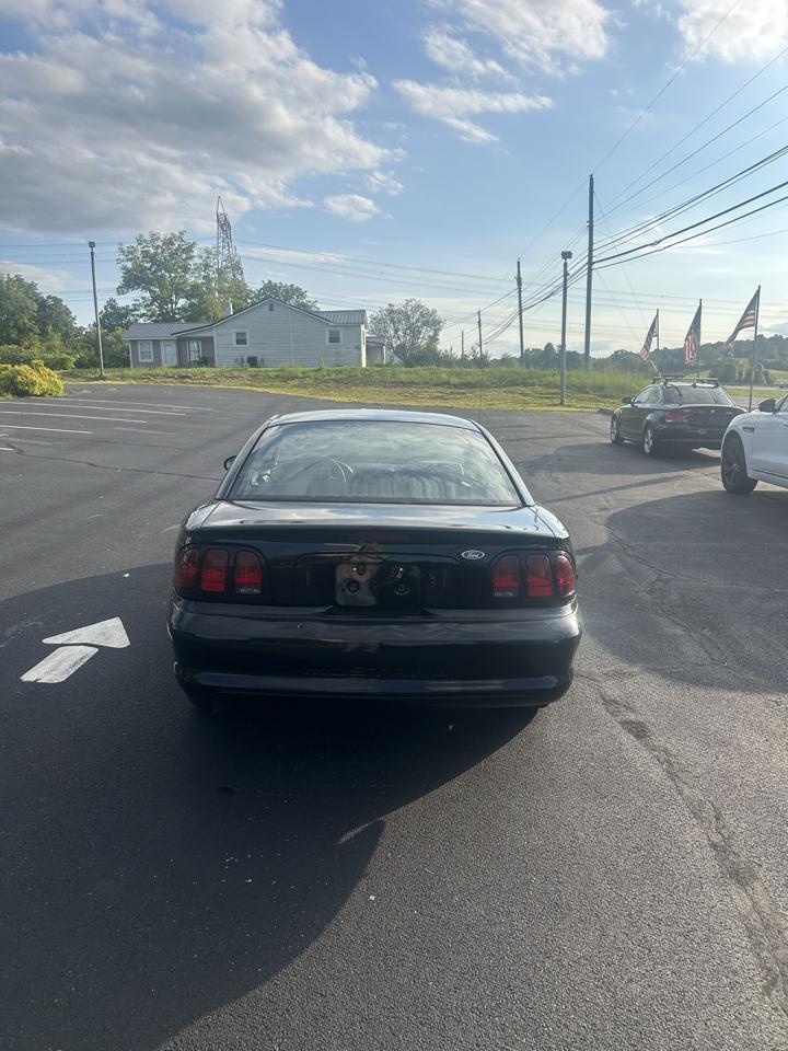 Ford Mustang Coupe 1998