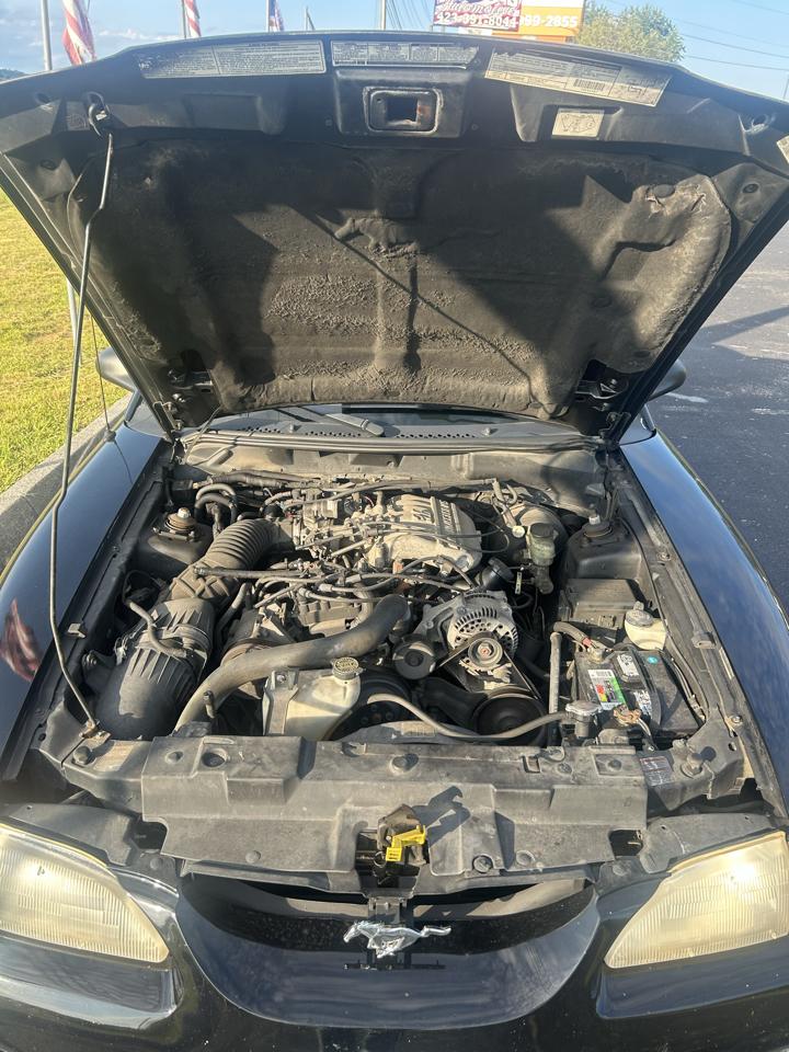 Ford Mustang Coupe 1998