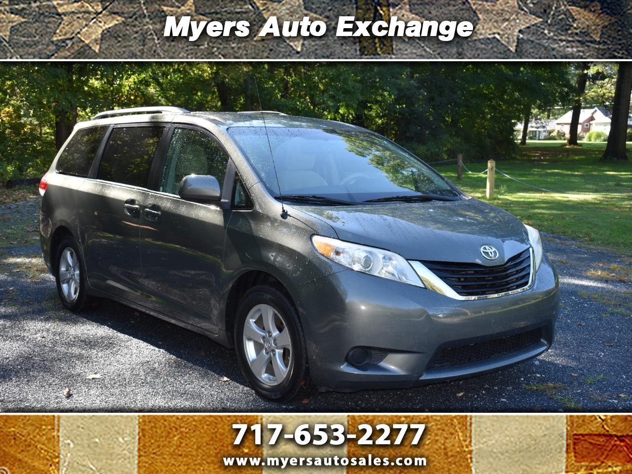 2012 toyota sienna le v6
