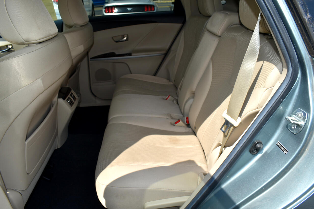 Toyota Venza FWD I4 2011 Toyota Venza FWD I4 2011