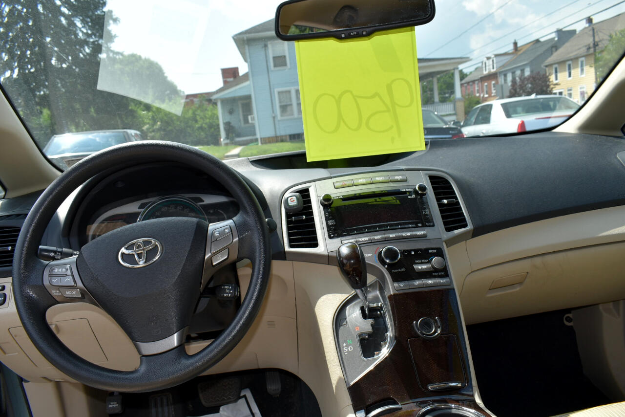 Toyota Venza FWD I4 2011 Toyota Venza FWD I4 2011