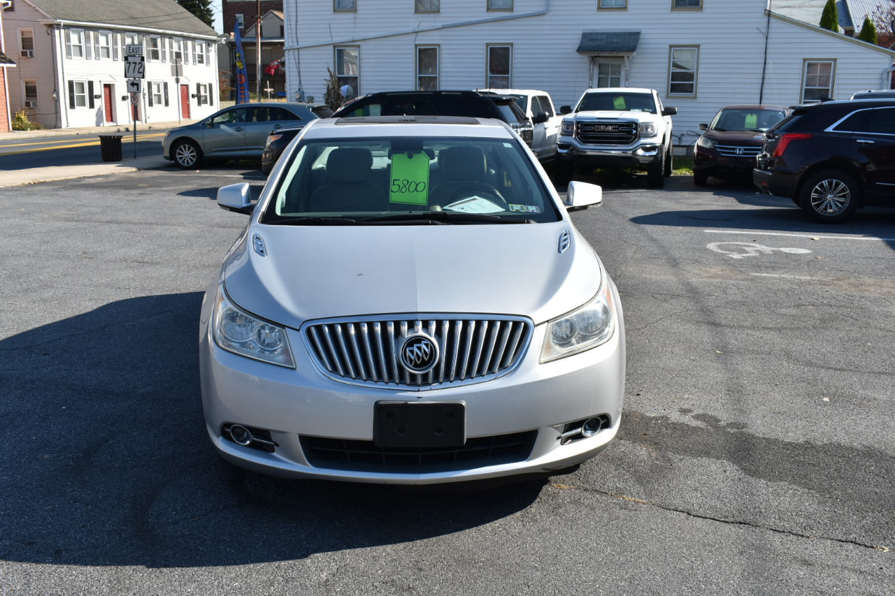2011 Buick LaCrosse CXL photo 2