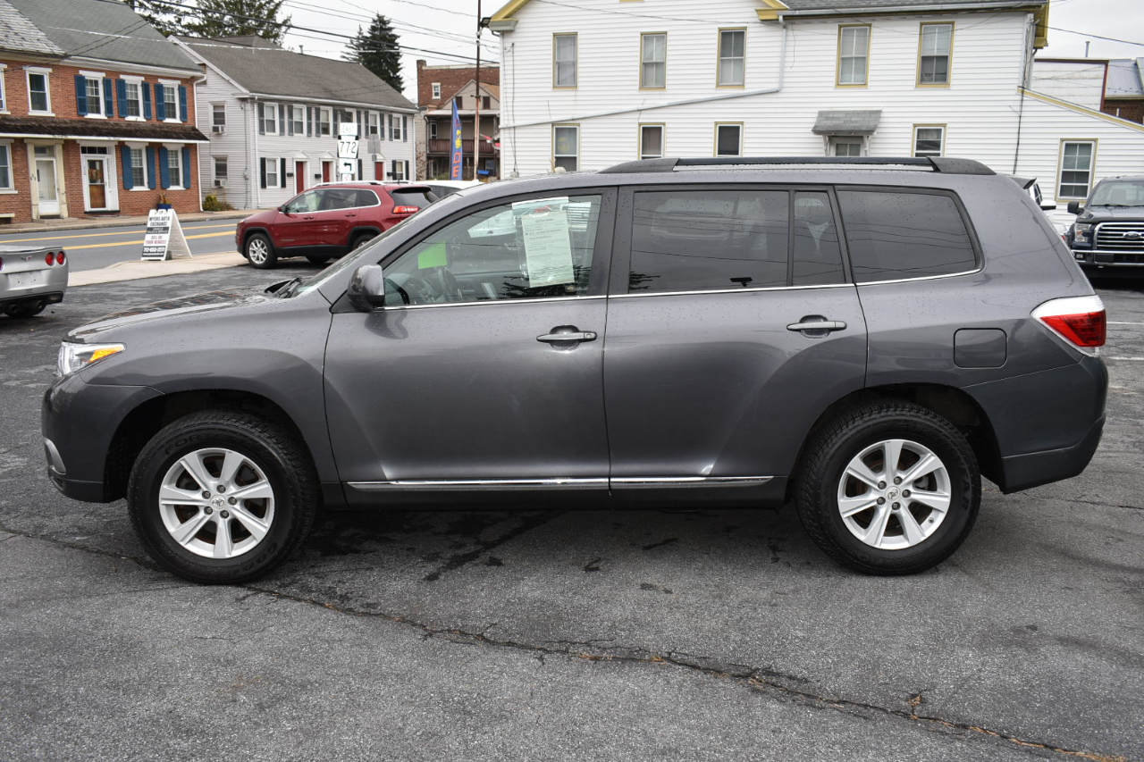 Toyota Highlander  2013
