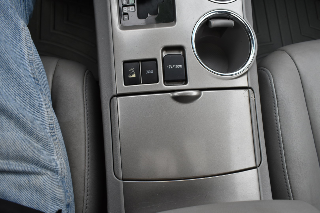 Toyota Highlander  2013