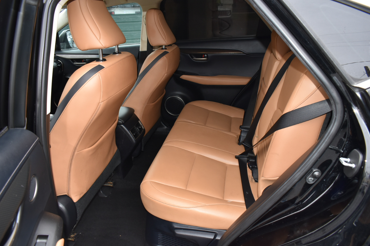 Lexus NX 200t FWD 2016