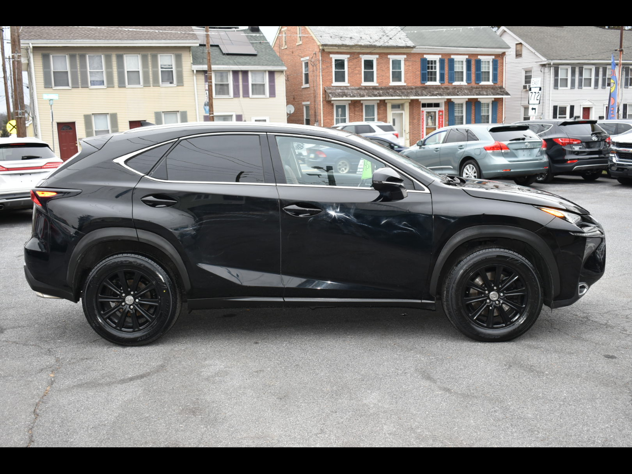 Lexus NX 200t FWD 2016