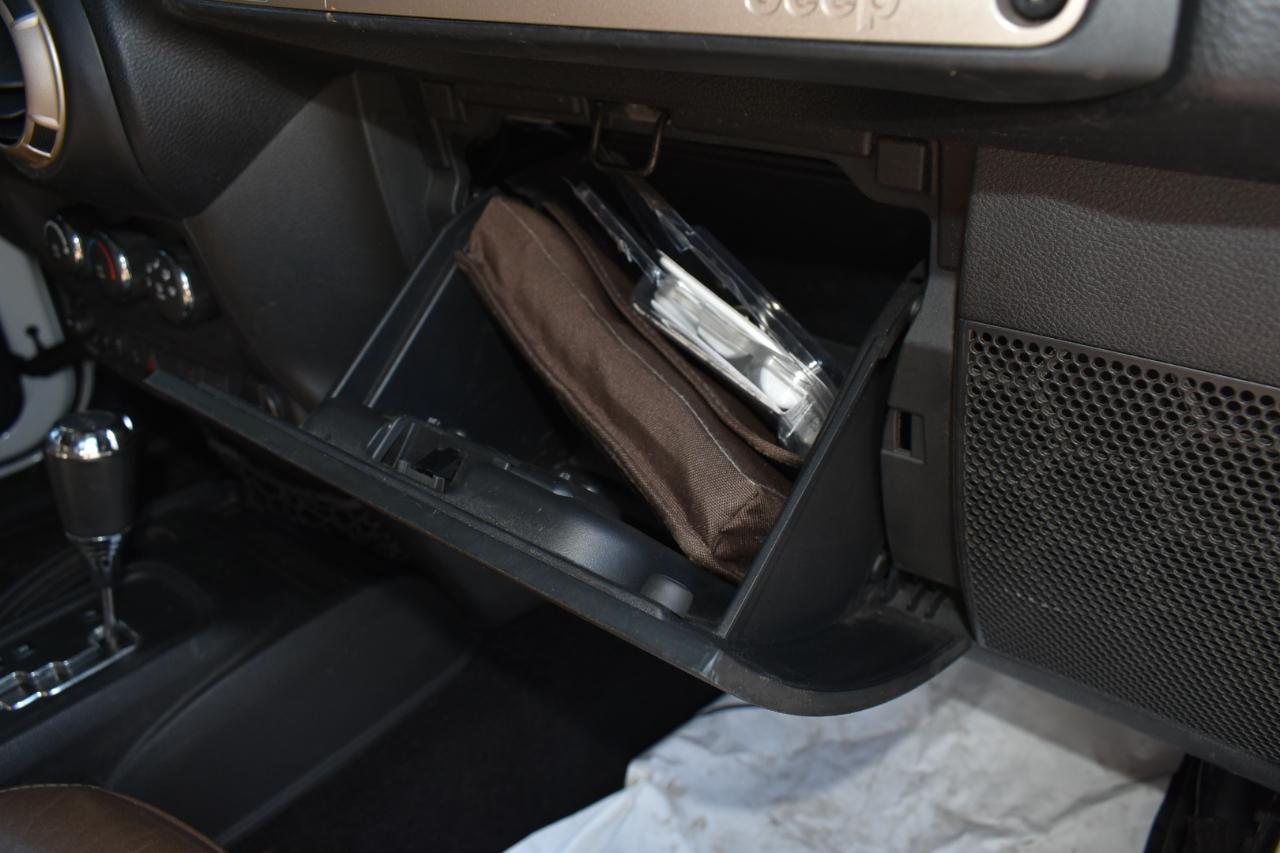 Jeep Wrangler Sahara 4WD 2017