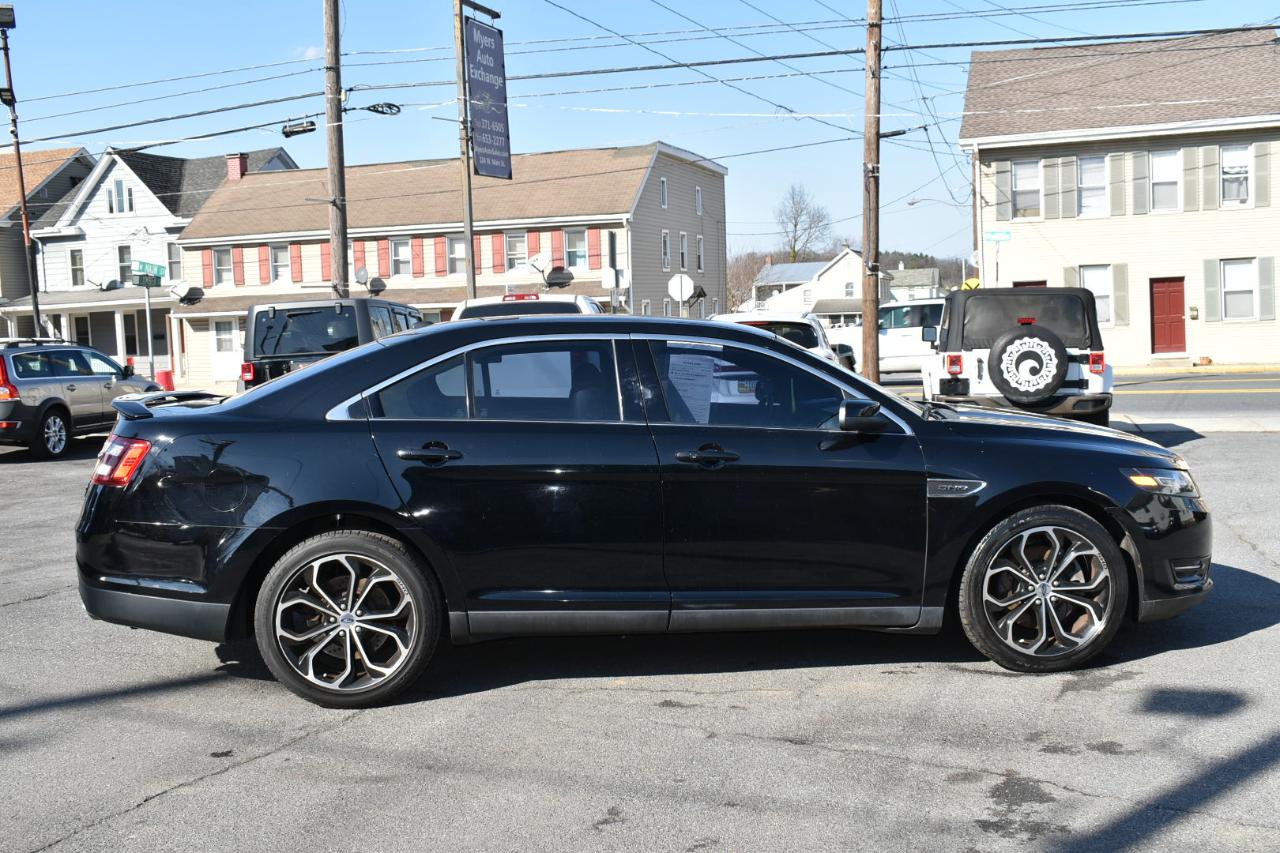 Ford Taurus SHO AWD 2016