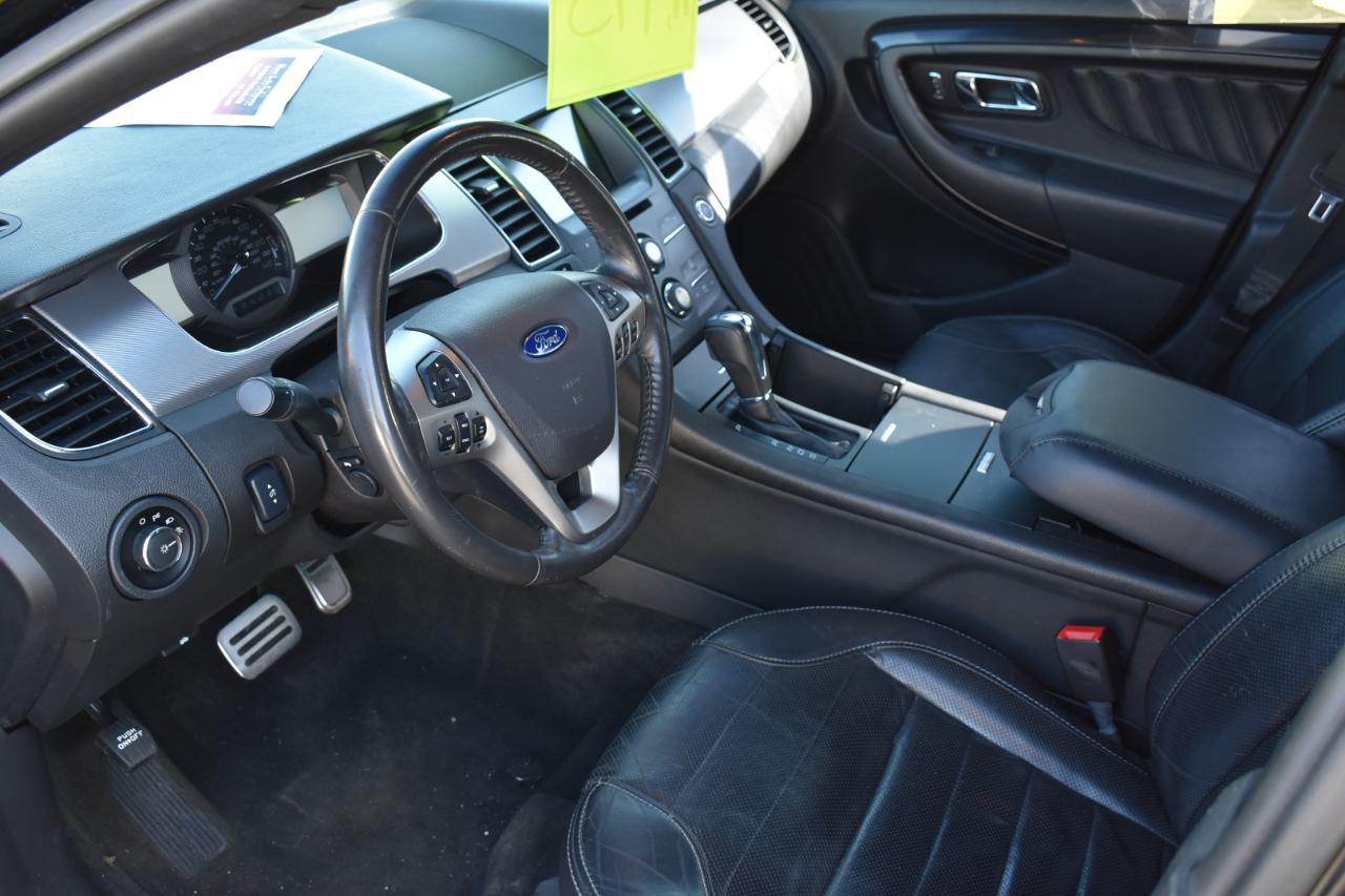 Ford Taurus SHO AWD 2016