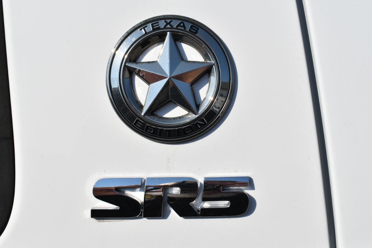 Toyota Tundra Tundra-Grade CrewMax 4.6L 2WD 2013