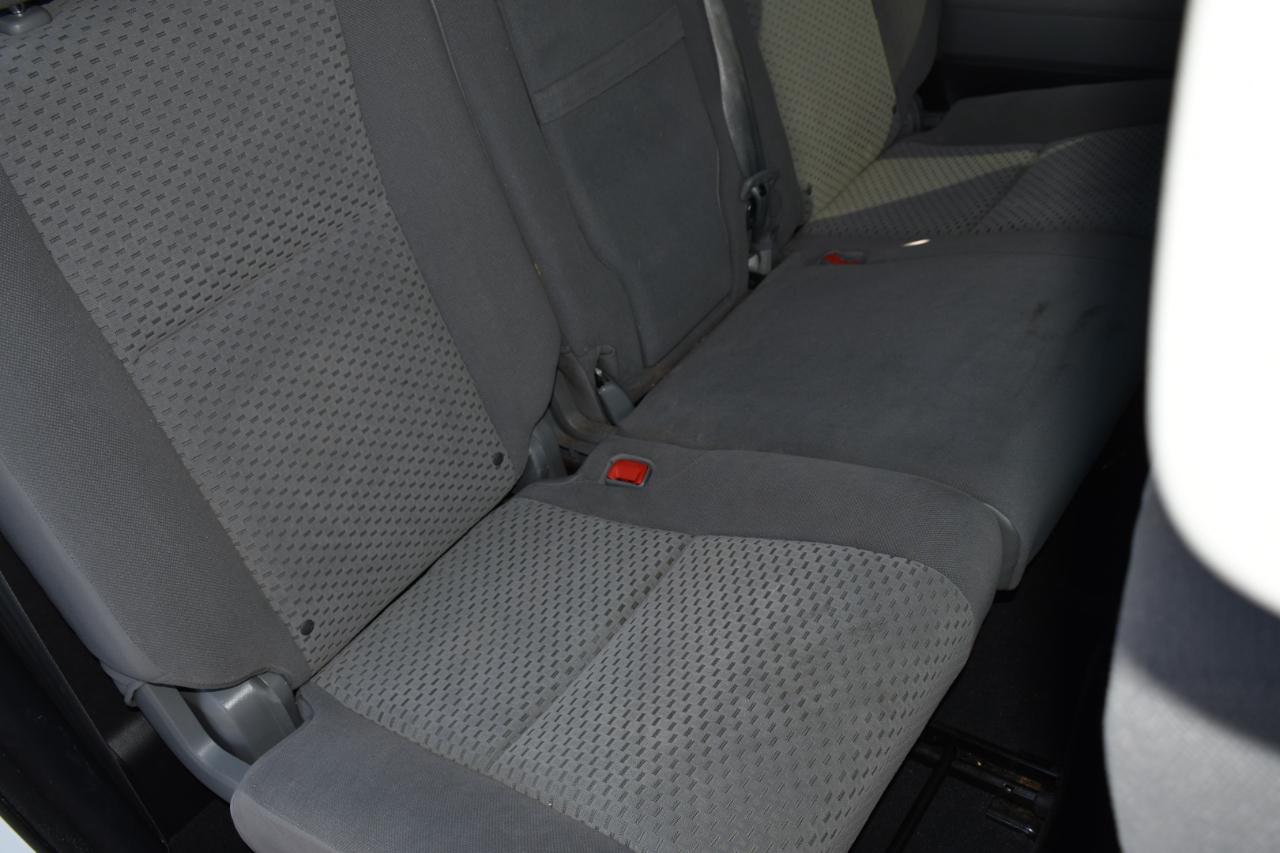 Toyota Tundra Tundra-Grade CrewMax 4.6L 2WD 2013