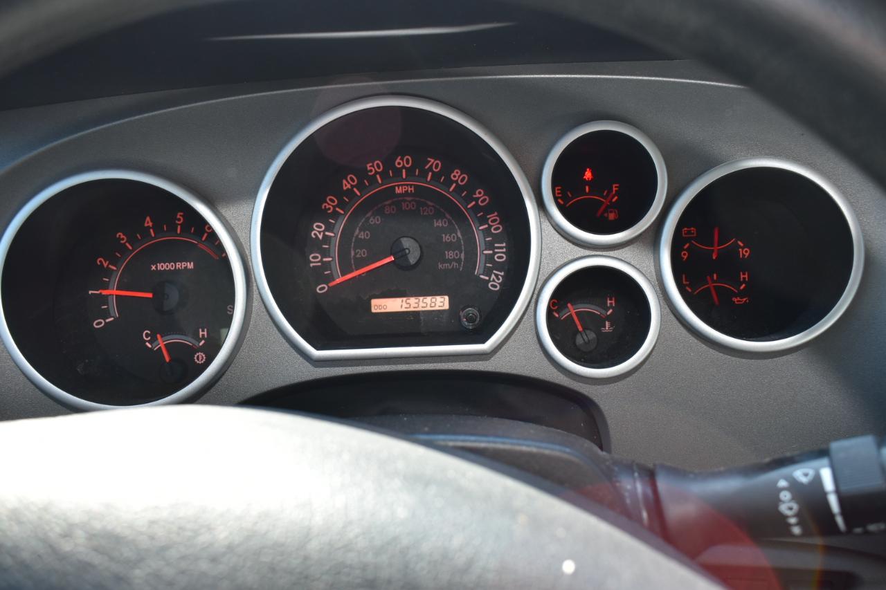 Toyota Tundra Tundra-Grade CrewMax 4.6L 2WD 2013