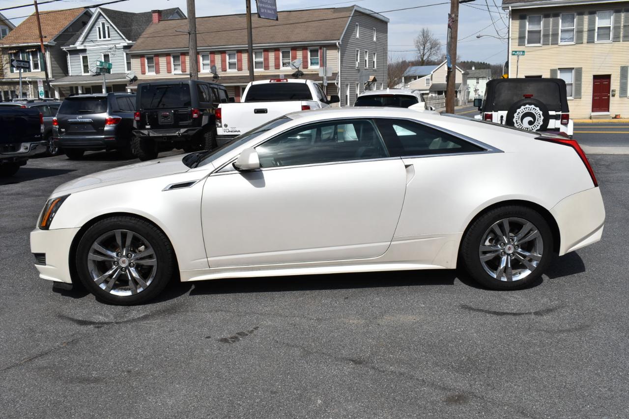 Cadillac CTS Base Coupe 2012