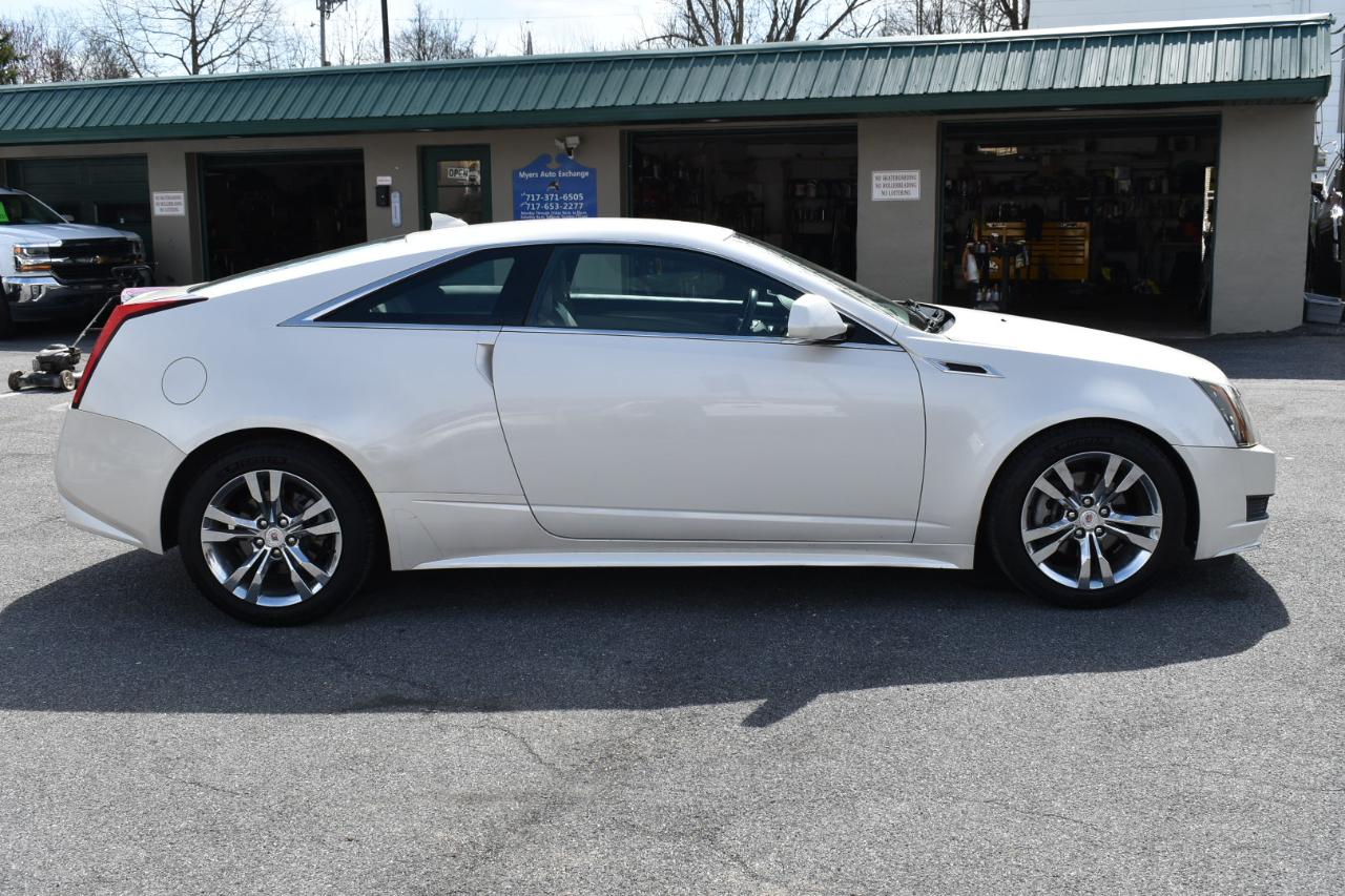 Cadillac CTS Base Coupe 2012