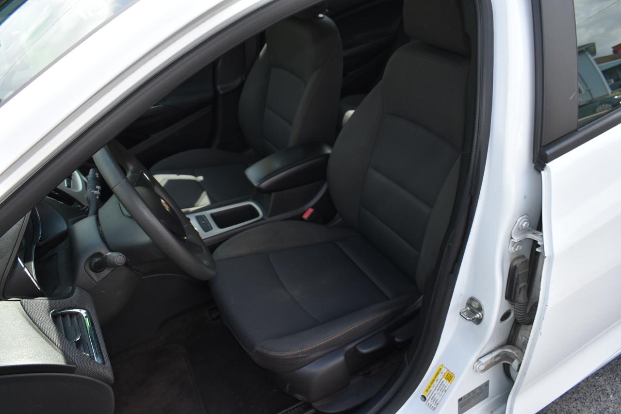 Chevrolet Cruze LS Auto 2016