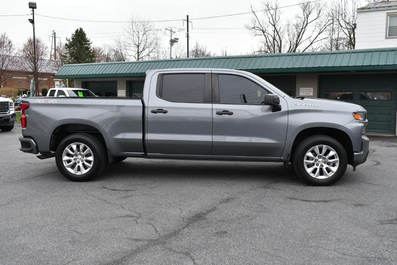 Chevrolet Silverado 1500 Custom Crew Cab Short Box 4WD 2021