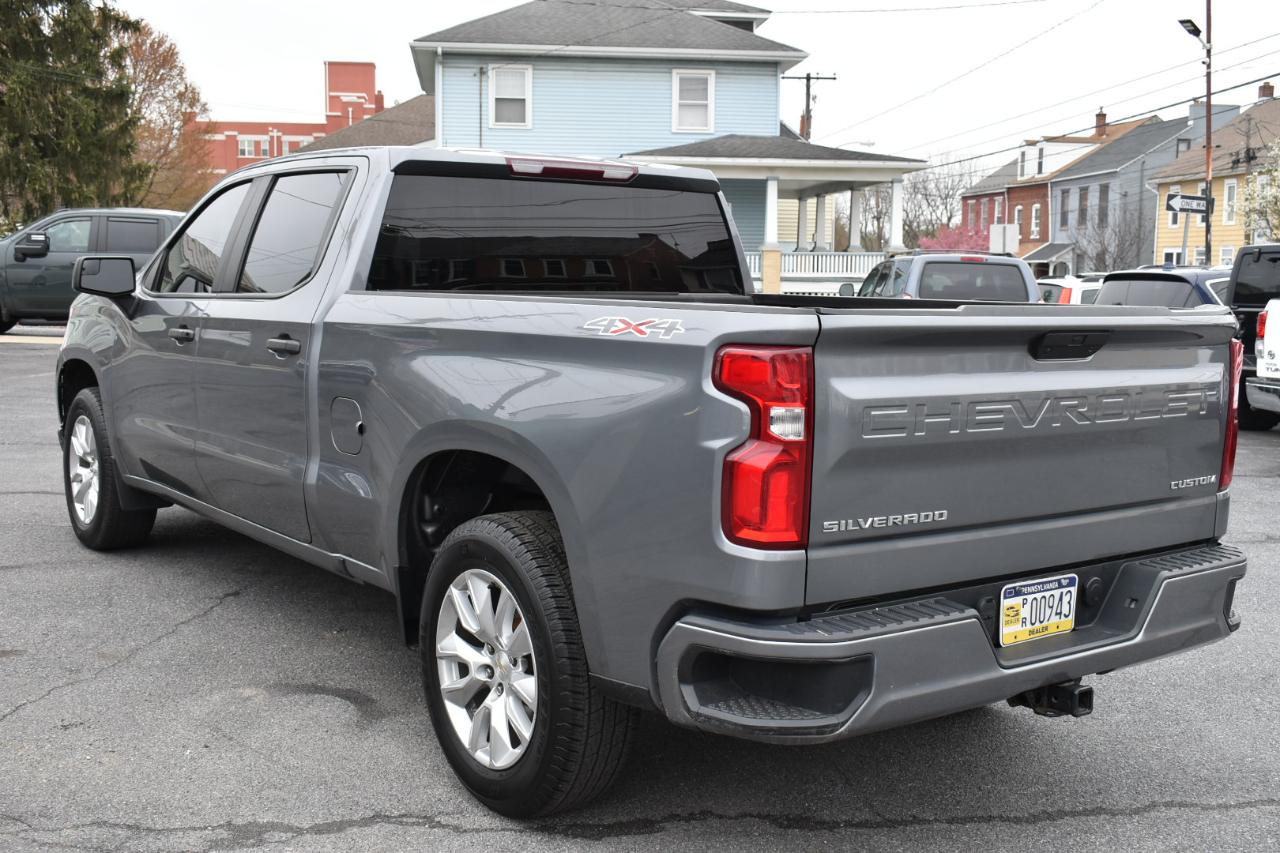 Chevrolet Silverado 1500 Custom Crew Cab Short Box 4WD 2021