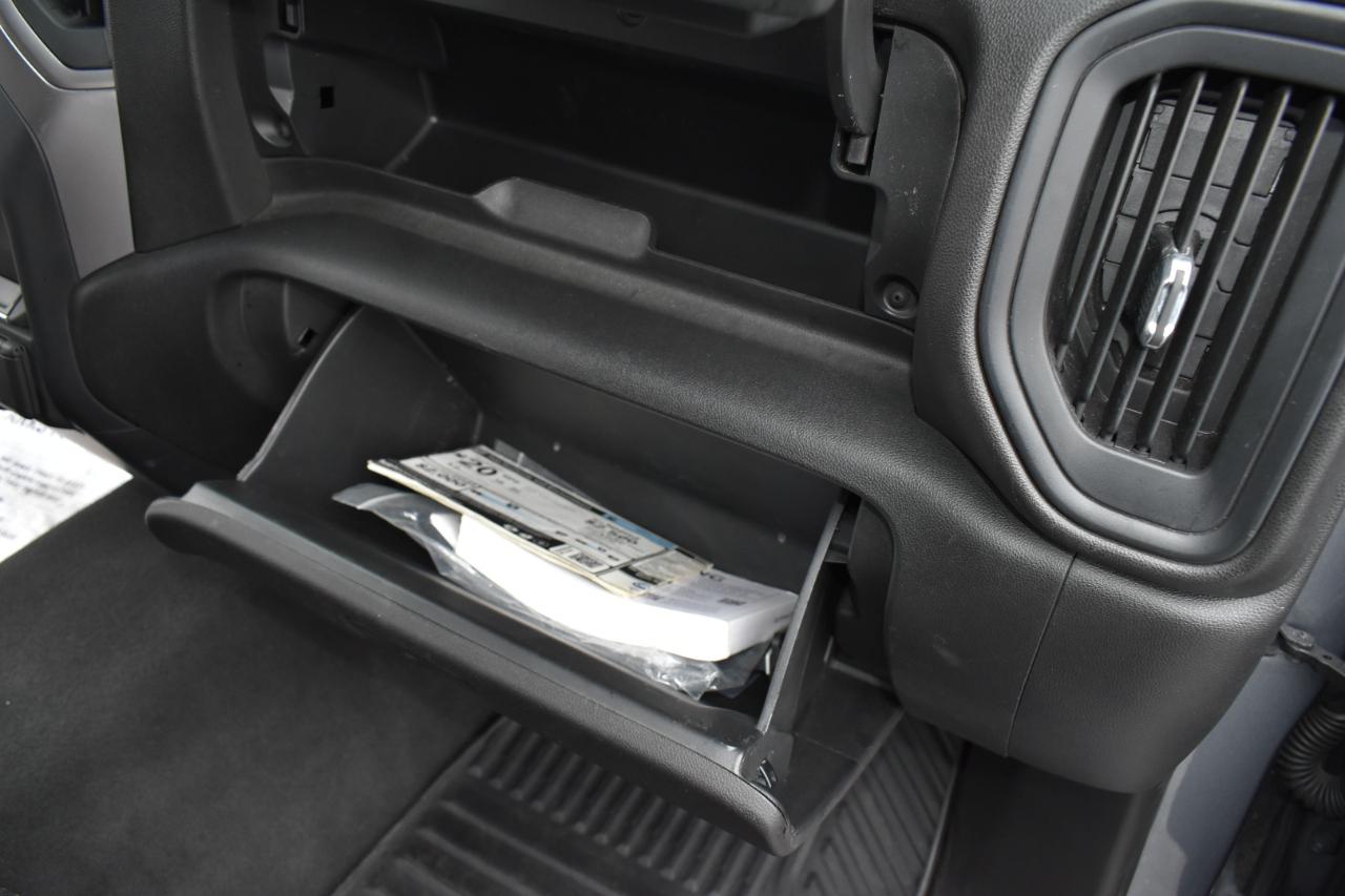 Chevrolet Silverado 1500 Custom Crew Cab Short Box 4WD 2021