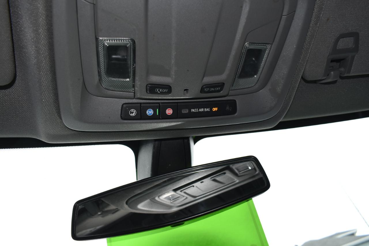 Chevrolet Silverado 1500 Custom Crew Cab Short Box 4WD 2021