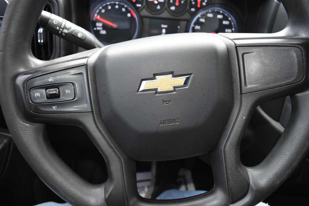 Chevrolet Silverado 1500 Custom Crew Cab Short Box 4WD 2021