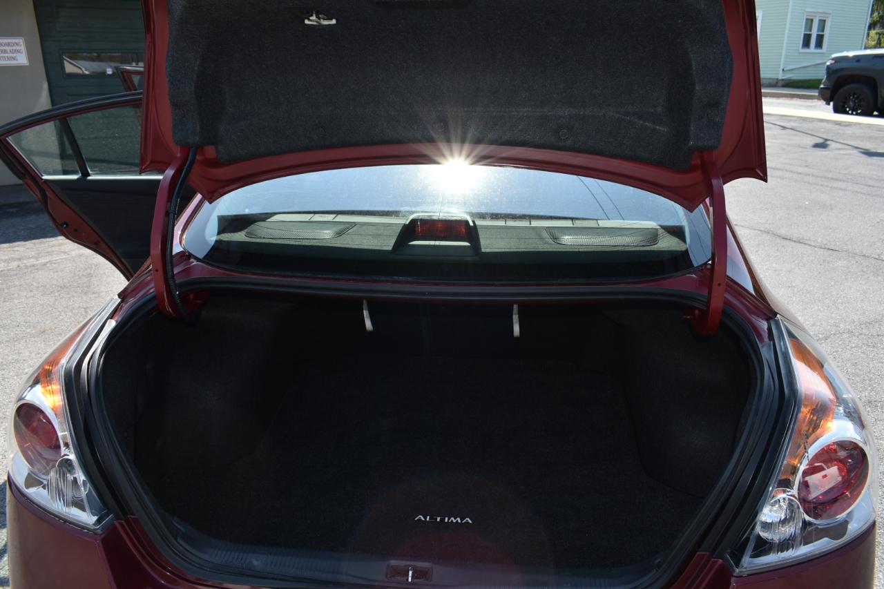 Nissan Altima 2.5 S 2011