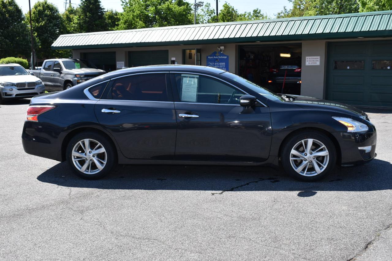 Nissan Altima 2.5 SV 2014