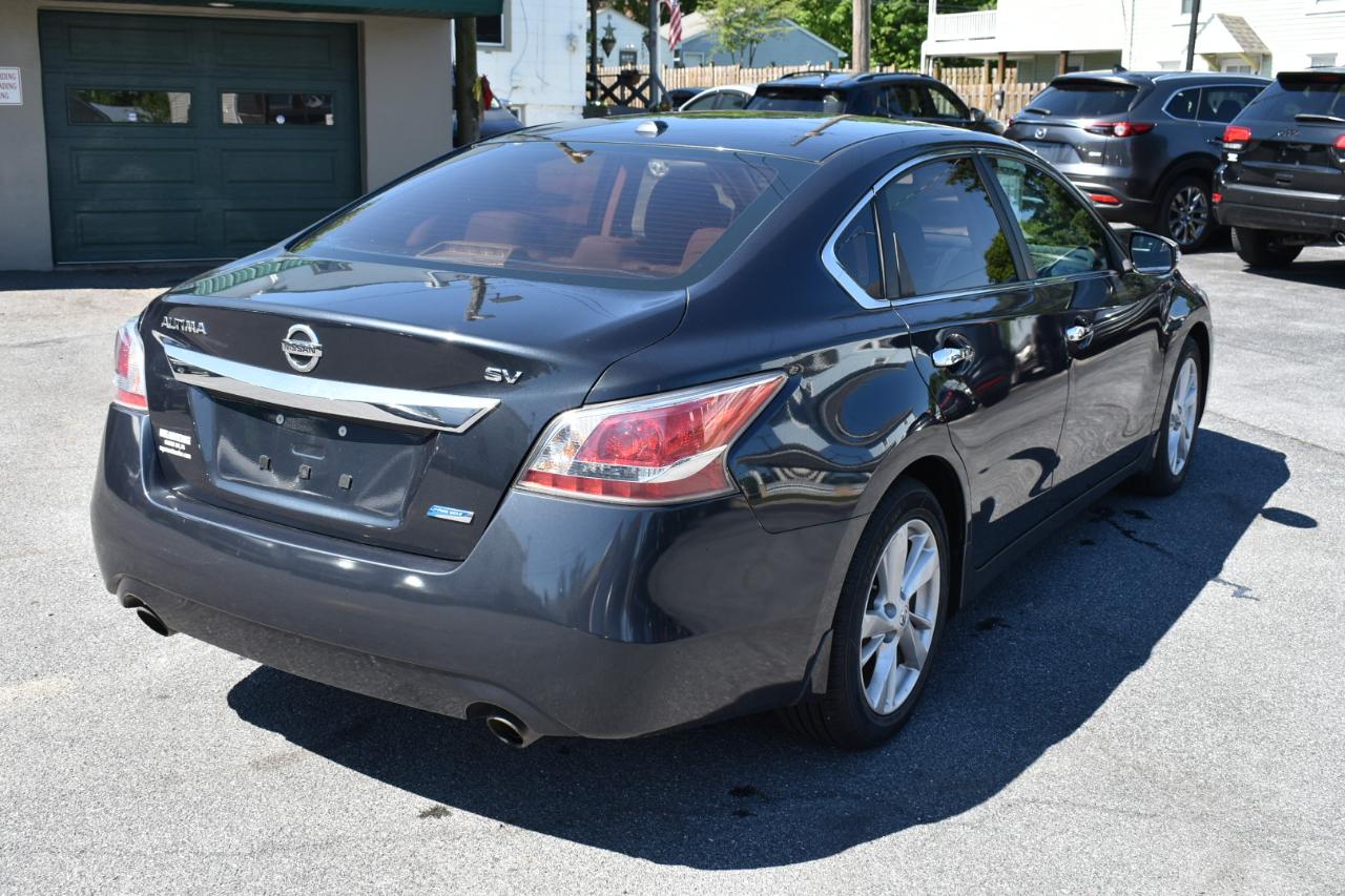 Nissan Altima 2.5 SV 2014