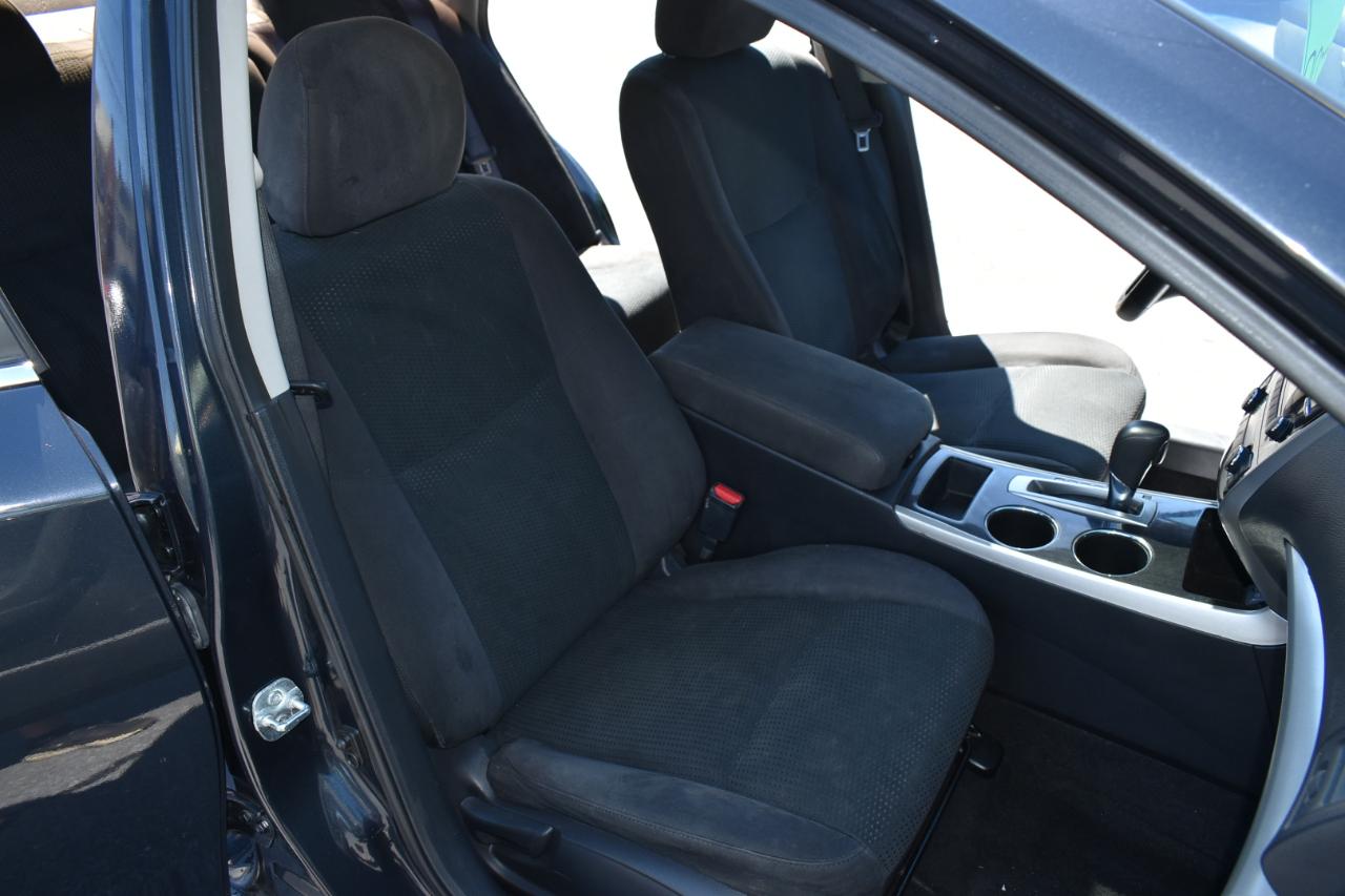 Nissan Altima 2.5 SV 2014