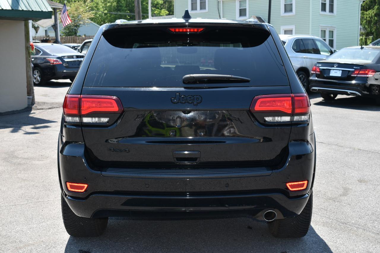 Jeep Grand Cherokee Altitude 4D SUV 4WD 2020