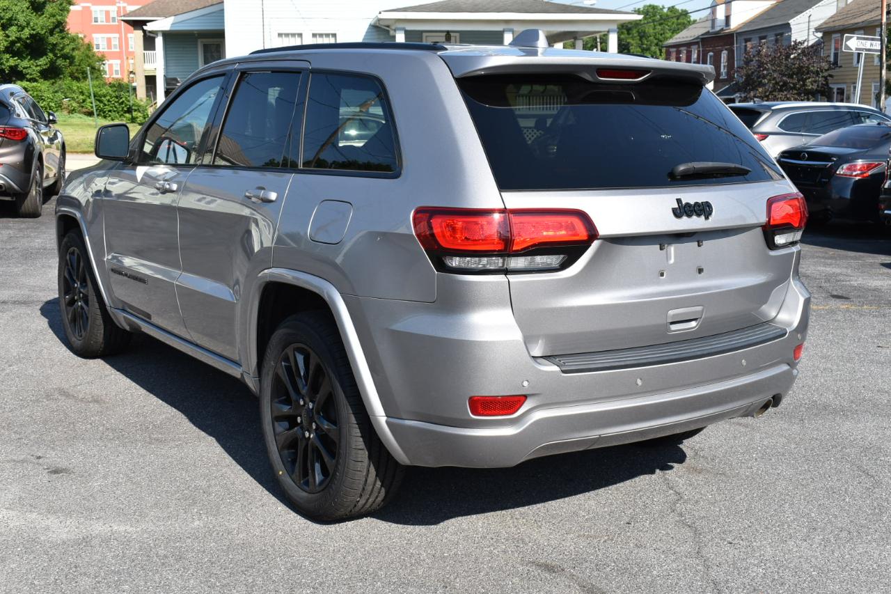 Jeep Grand Cherokee  2020