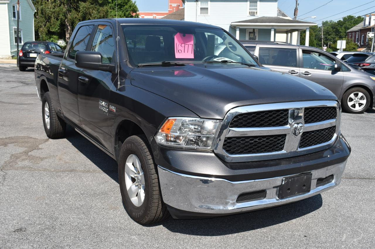 RAM 1500 Classic SLT 4x4 Crew Cab 5'7" Box 2019