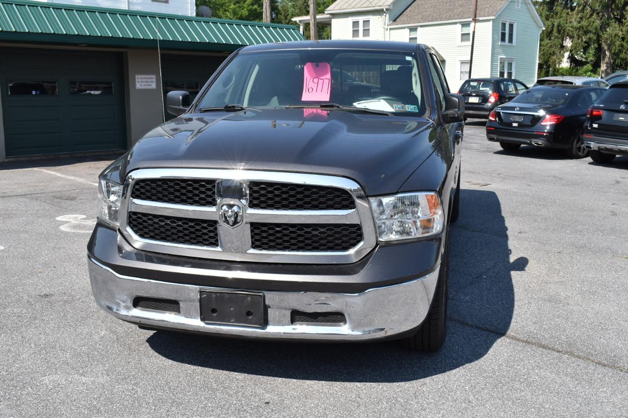 RAM 1500 Classic SLT 4x4 Crew Cab 5'7" Box 2019