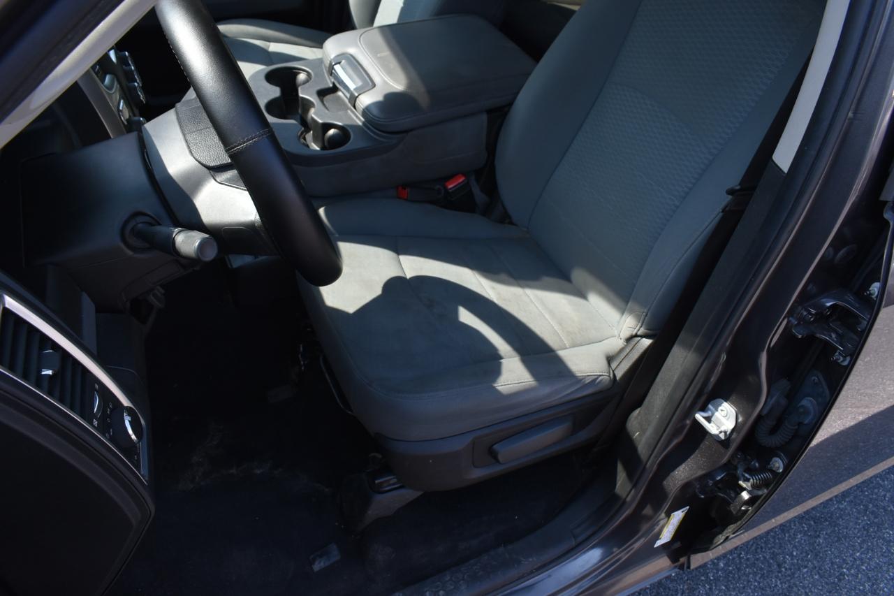 RAM 1500 Classic SLT 4x4 Crew Cab 5'7" Box 2019